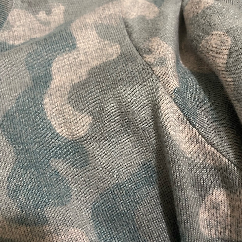 Jacalyn Intimates 2 Piece Camouflage Pajamas. Pink, blue gray tones - Picture 6 of 6